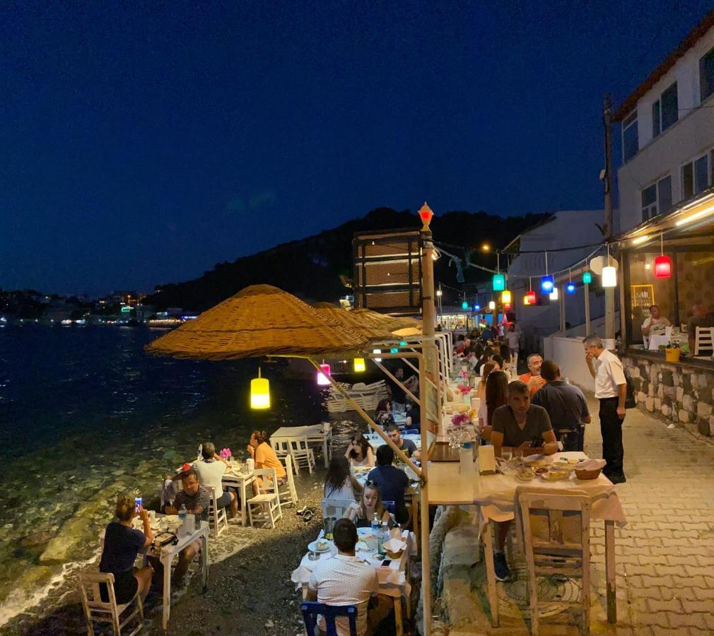 Giritli Rum Meyhanesi & Butik Otel قرابورون المظهر الخارجي الصورة